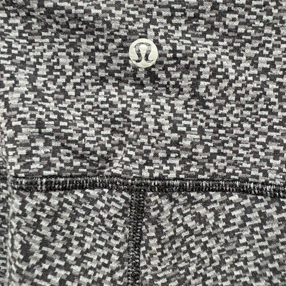 Lululemon Athletica Gray Marbled Wunder Under Crop III Rio Mist Cropped Pants 4 - Picture 3 of 3